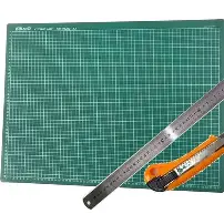 Base De Goma (Regla + Cutter +Base)