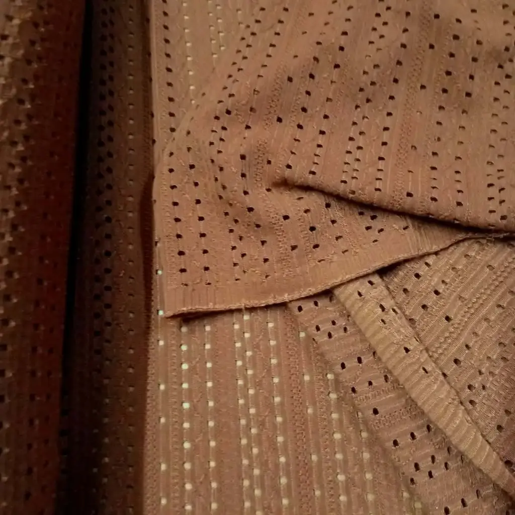 Broderie Punto-Elastizado