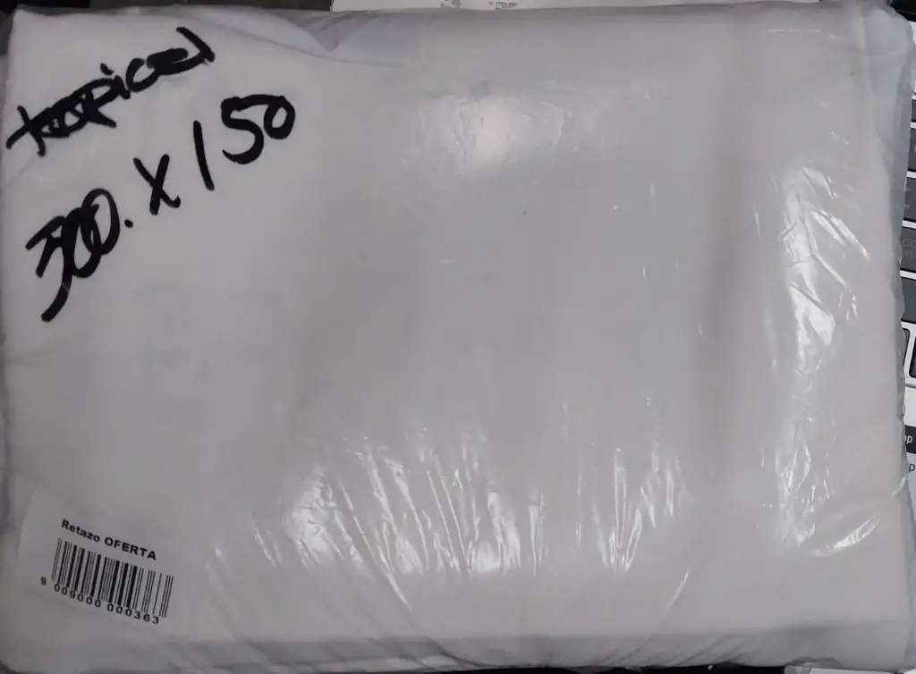 Retazo Tropical  3.00 x 1.50 (aprox) 7500