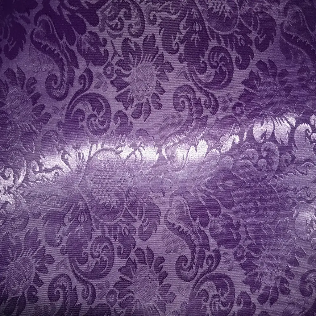 Brocato De 1.50 Mts Ancho Violeta 