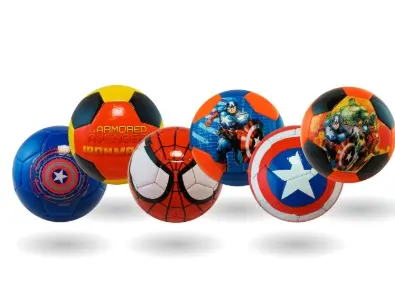 Pelota Futbol Personajes