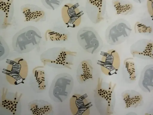 Gabardina Estampada